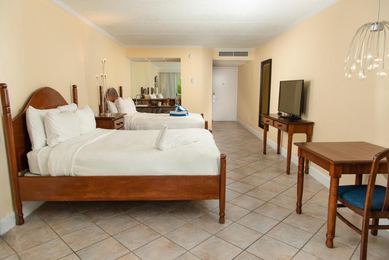Abaco Beach Resort & Boat Harbour Marsh Harbour Exterior photo